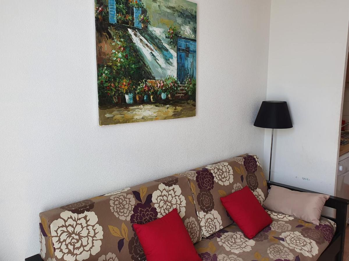 Joli appartement T2 dans résidence avec piscine, hammam et parking gratuits Carcassonne Esterno foto
